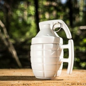 Mug insolite grenade blanche avec couvercle